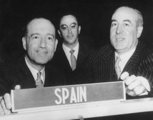 España ingresa en la ONU